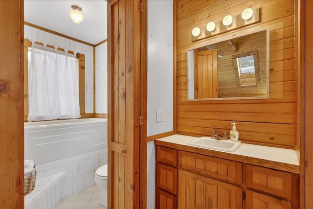 724 Spruce Hollow Drive, Middleville, MI 49333