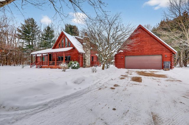 724 Spruce Hollow Drive, Middleville, MI 49333