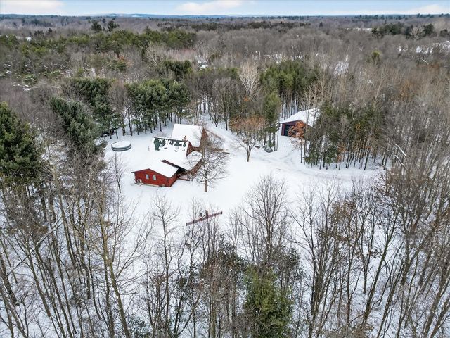 724 Spruce Hollow Drive, Middleville, MI 49333