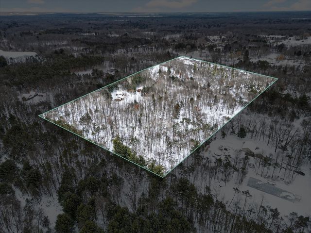 724 Spruce Hollow Drive, Middleville, MI 49333