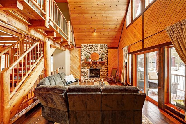 724 Spruce Hollow Drive, Middleville, MI 49333