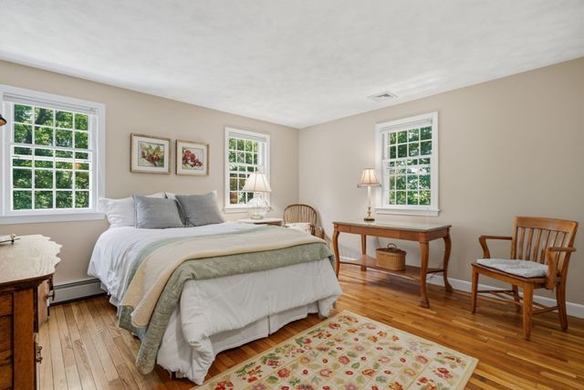 536 Longley Rd, Groton, MA 01450