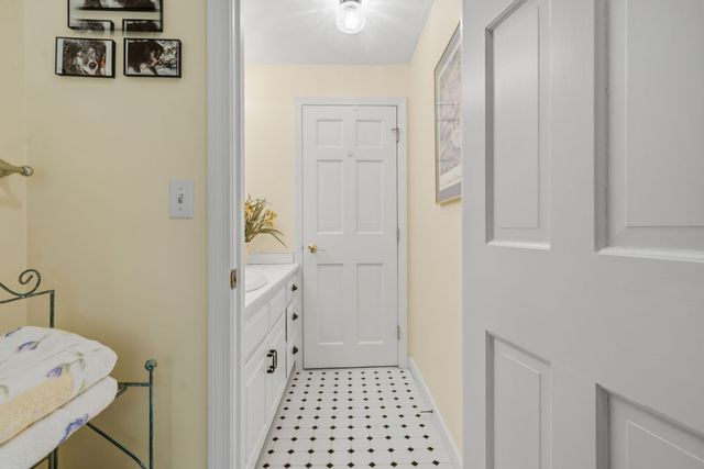 536 Longley Rd, Groton, MA 01450