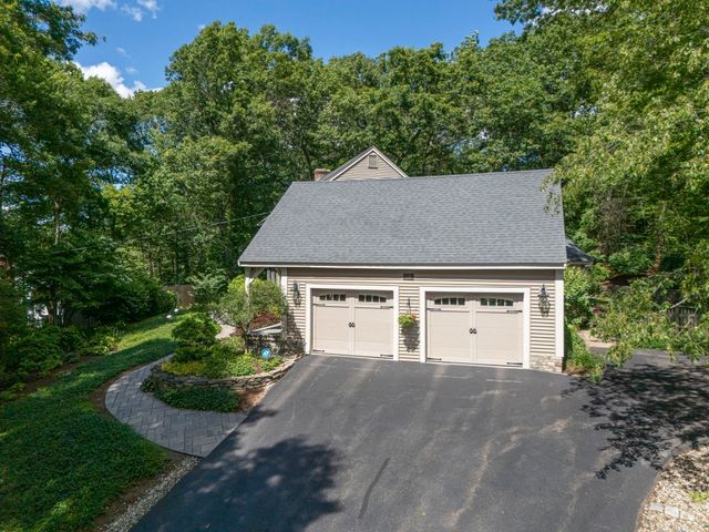536 Longley Rd, Groton, MA 01450