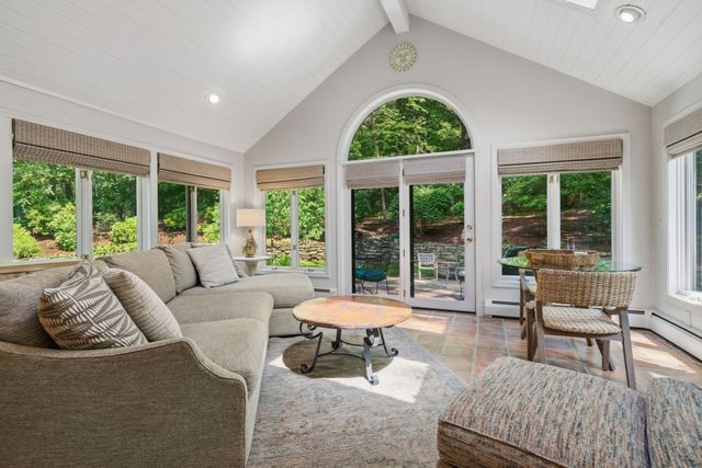 536 Longley Rd, Groton, MA 01450