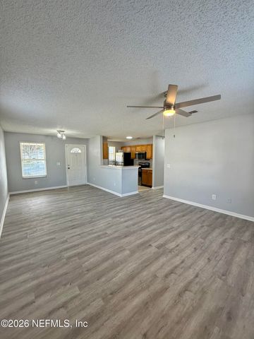 3674 HONEYDEW Lane, Jacksonville, FL 32206