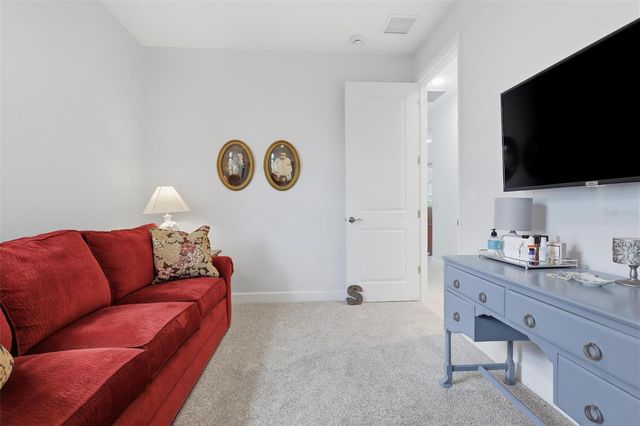 188 OLD MOSS CIRCLE, Deland, FL 32724