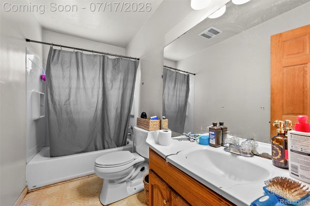 6871 Troy Street, Taylor, MI 48180