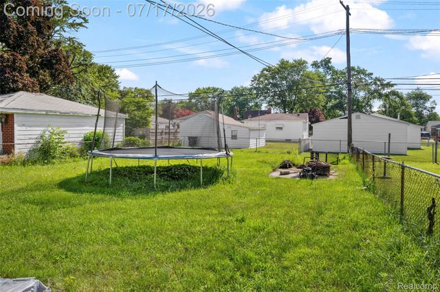 6871 Troy Street, Taylor, MI 48180