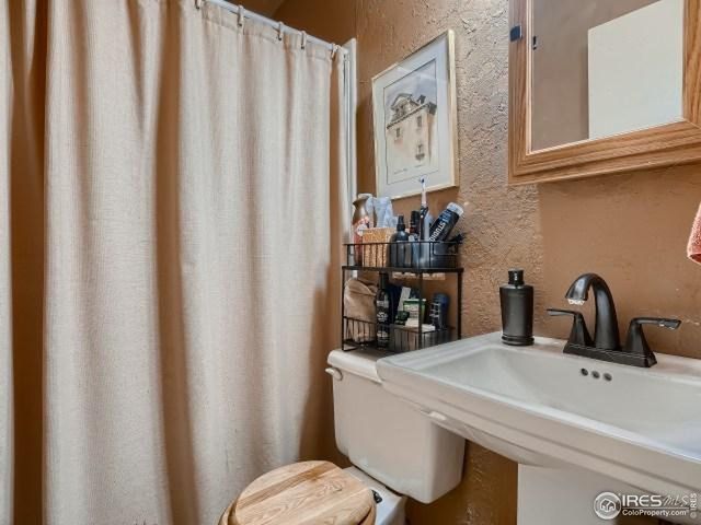 2713 19th St Dr 5A, Greeley, CO 80634