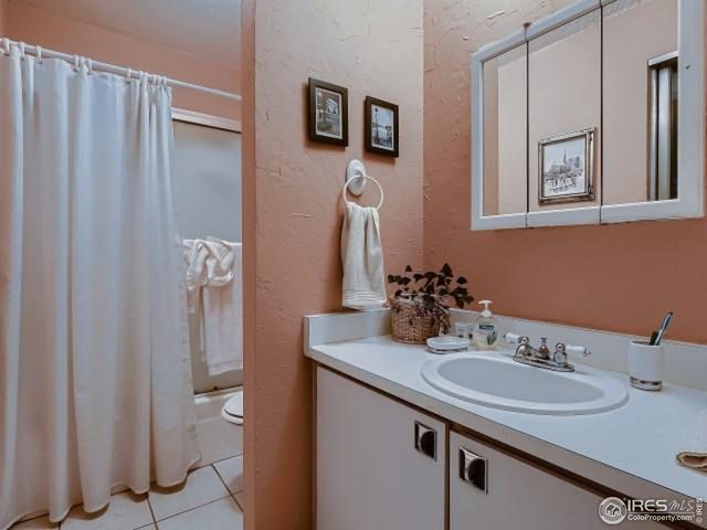 2713 19th St Dr 5A, Greeley, CO 80634