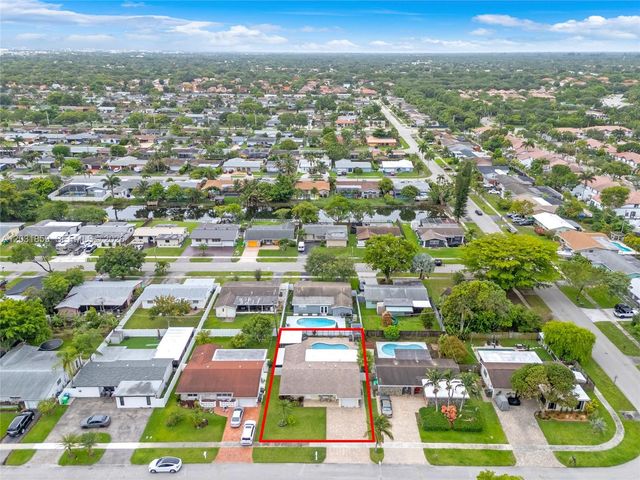 9770 NW 25th St, Sunrise, FL 33322