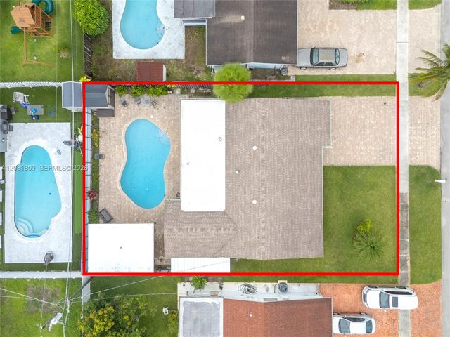 9770 NW 25th St, Sunrise, FL 33322