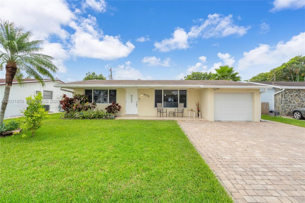 9770 NW 25th St, Sunrise, FL 33322