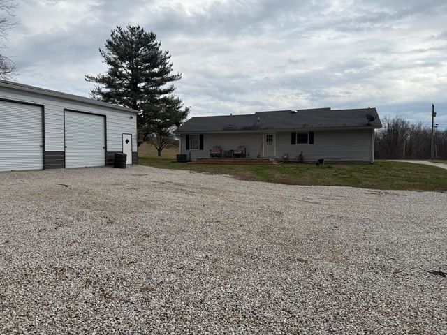 1566 U.S. 460, Frenchburg, KY 40322