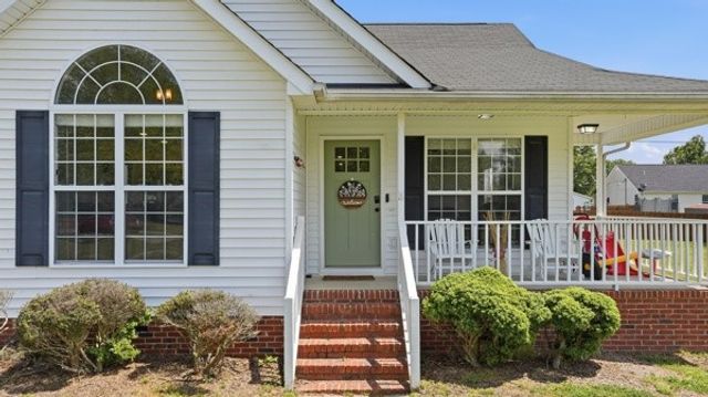 14 Ash Grove Rd, Fayetteville, TN 37334