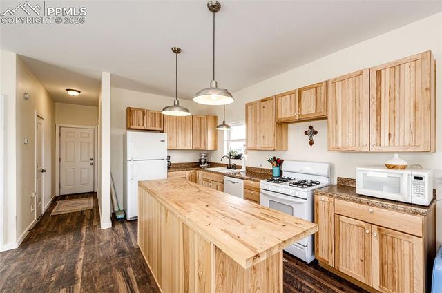 26101 Flower Circle, Simla, CO 80835