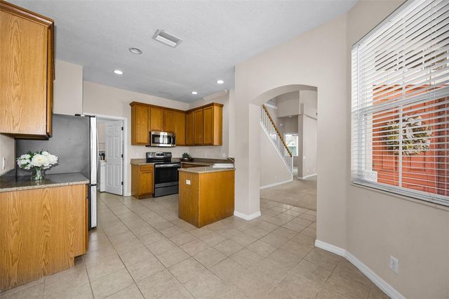 3304 COVERED BRIDGE DRIVE E, Dunedin, FL 34698