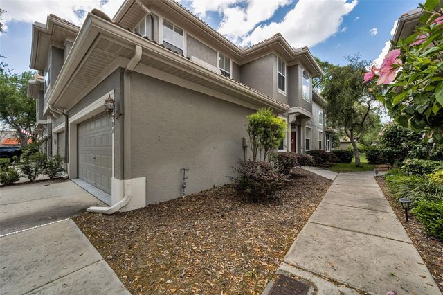 3304 COVERED BRIDGE DRIVE E, Dunedin, FL 34698