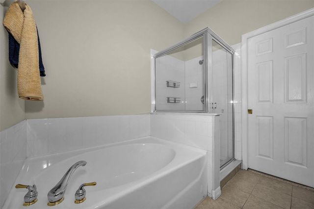 3304 COVERED BRIDGE DRIVE E, Dunedin, FL 34698