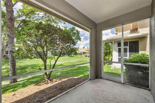 3304 COVERED BRIDGE DRIVE E, Dunedin, FL 34698