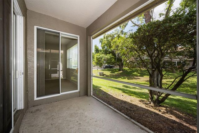 3304 COVERED BRIDGE DRIVE E, Dunedin, FL 34698