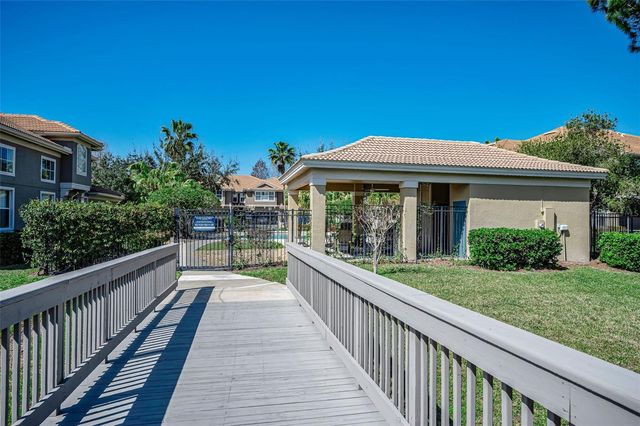 3304 COVERED BRIDGE DRIVE E, Dunedin, FL 34698