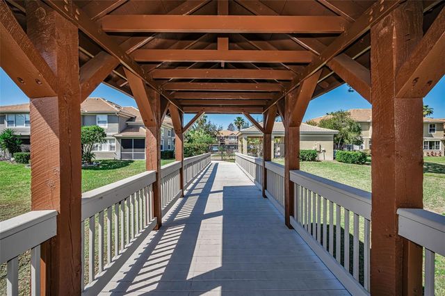 3304 COVERED BRIDGE DRIVE E, Dunedin, FL 34698