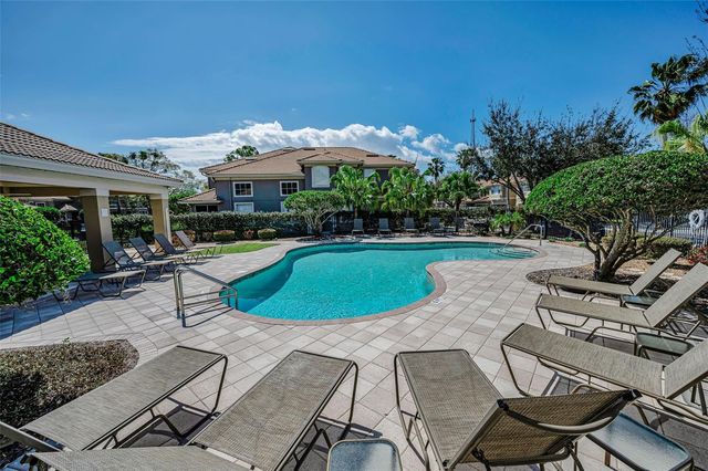 3304 COVERED BRIDGE DRIVE E, Dunedin, FL 34698