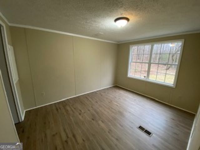 1368 Dee Kennedy Road, Auburn, GA 30011