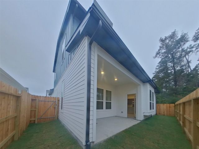 9835 Willow Creek Commerce Drive 310, Tomball, TX 77375