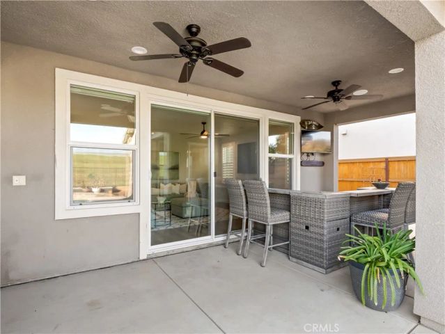 4483 Crown Bluffs Drive, Madera, CA 93636