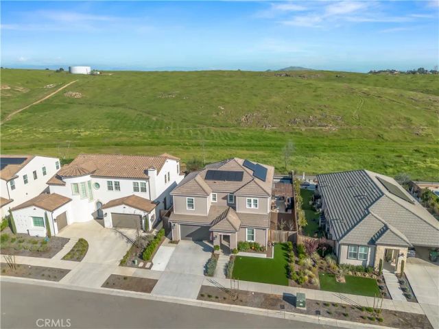 4483 Crown Bluffs Drive, Madera, CA 93636