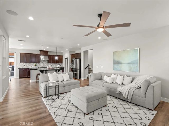 4483 Crown Bluffs Drive, Madera, CA 93636