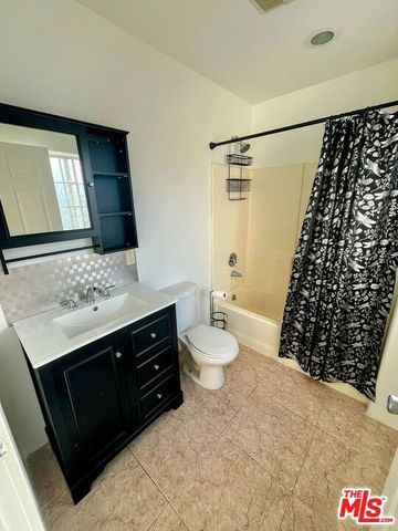 1457 S Holt Avenue, Los Angeles, CA 90035