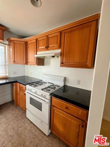 1457 S Holt Avenue, Los Angeles, CA 90035