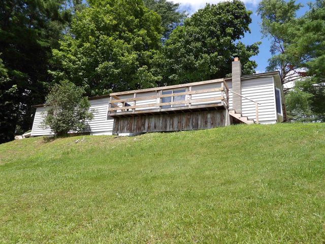 124 Clarendon Road, Wallingford, VT 05773