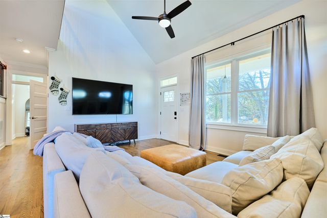 4 Vest Street, Travelers Rest, SC 29690