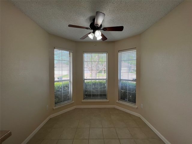 2213 Rolling Creek Run, Fort Worth, TX 76108