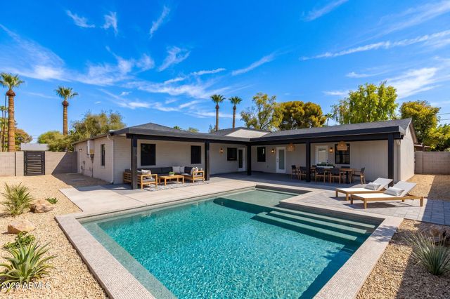 511 E Oregon Avenue, Phoenix, AZ 85012