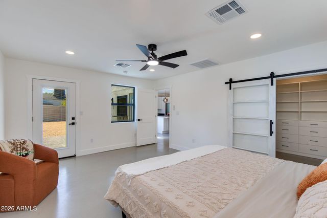 511 E Oregon Avenue, Phoenix, AZ 85012