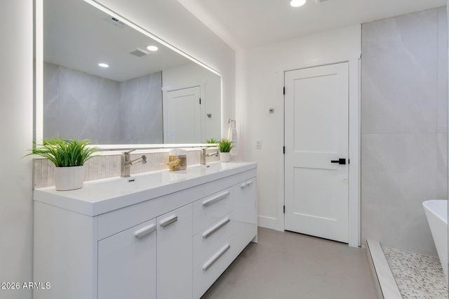 511 E Oregon Avenue, Phoenix, AZ 85012