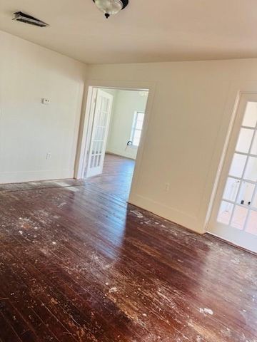 217 Main Street, Palacios, TX 77465