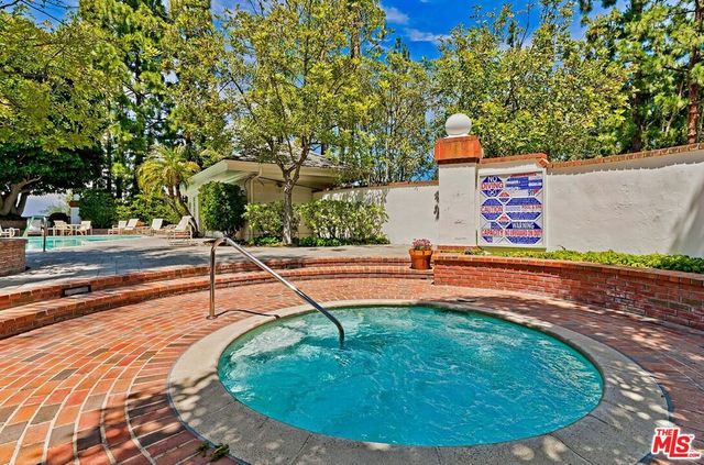 12557 The Vista, Los Angeles, CA 90049