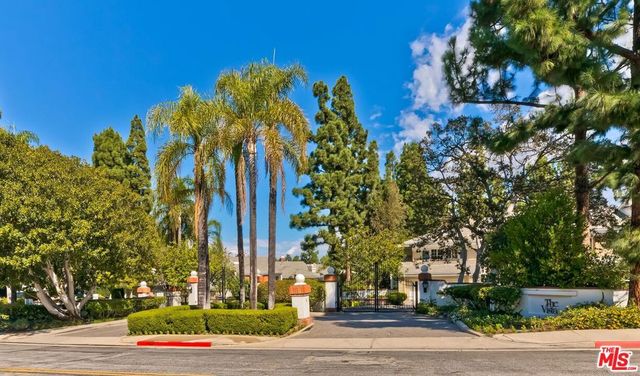 12557 The Vista, Los Angeles, CA 90049