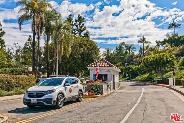 12557 The Vista, Los Angeles, CA 90049