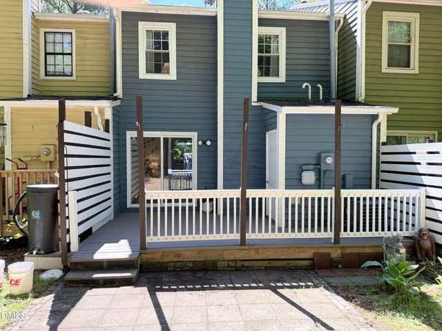 28 Willow Bridge Drive, Durham, NC 27707