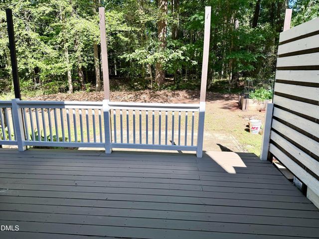 28 Willow Bridge Drive, Durham, NC 27707