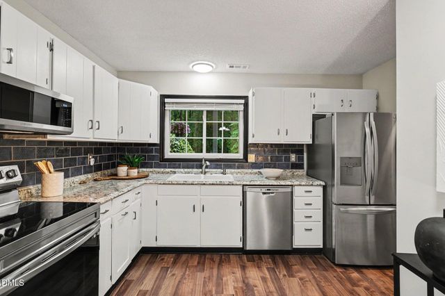 28 Willow Bridge Drive, Durham, NC 27707
