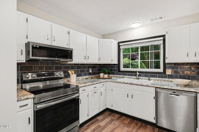 28 Willow Bridge Drive, Durham, NC 27707
